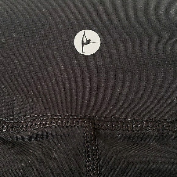 90°DEGREE BY REFREX Med Black leggings - Picture 3 of 6